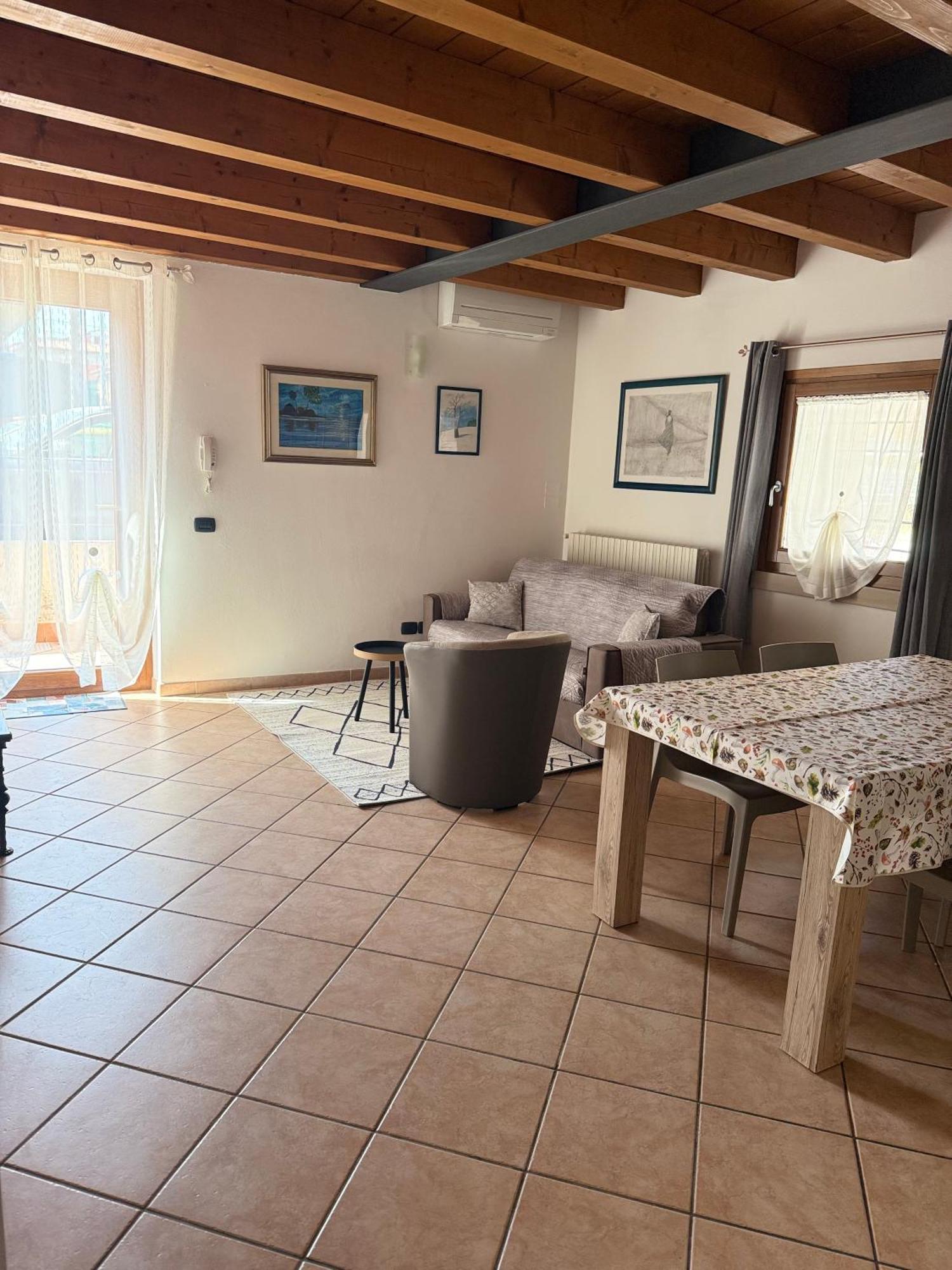Ely Hause Apartman Calmasino Kültér fotó